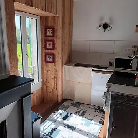 Charmant Studio Avec Jardin A La Campagne Sur Le Chemin De Saint Jacques De Compostelle * ロゼルト
